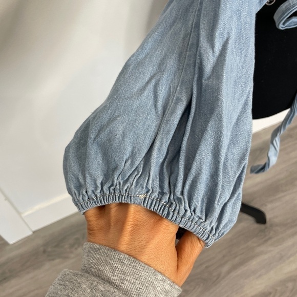 Free People Sophie Light Wash Denim Balloon Sleeve Wrap Crop Top - Picture 6 of 10